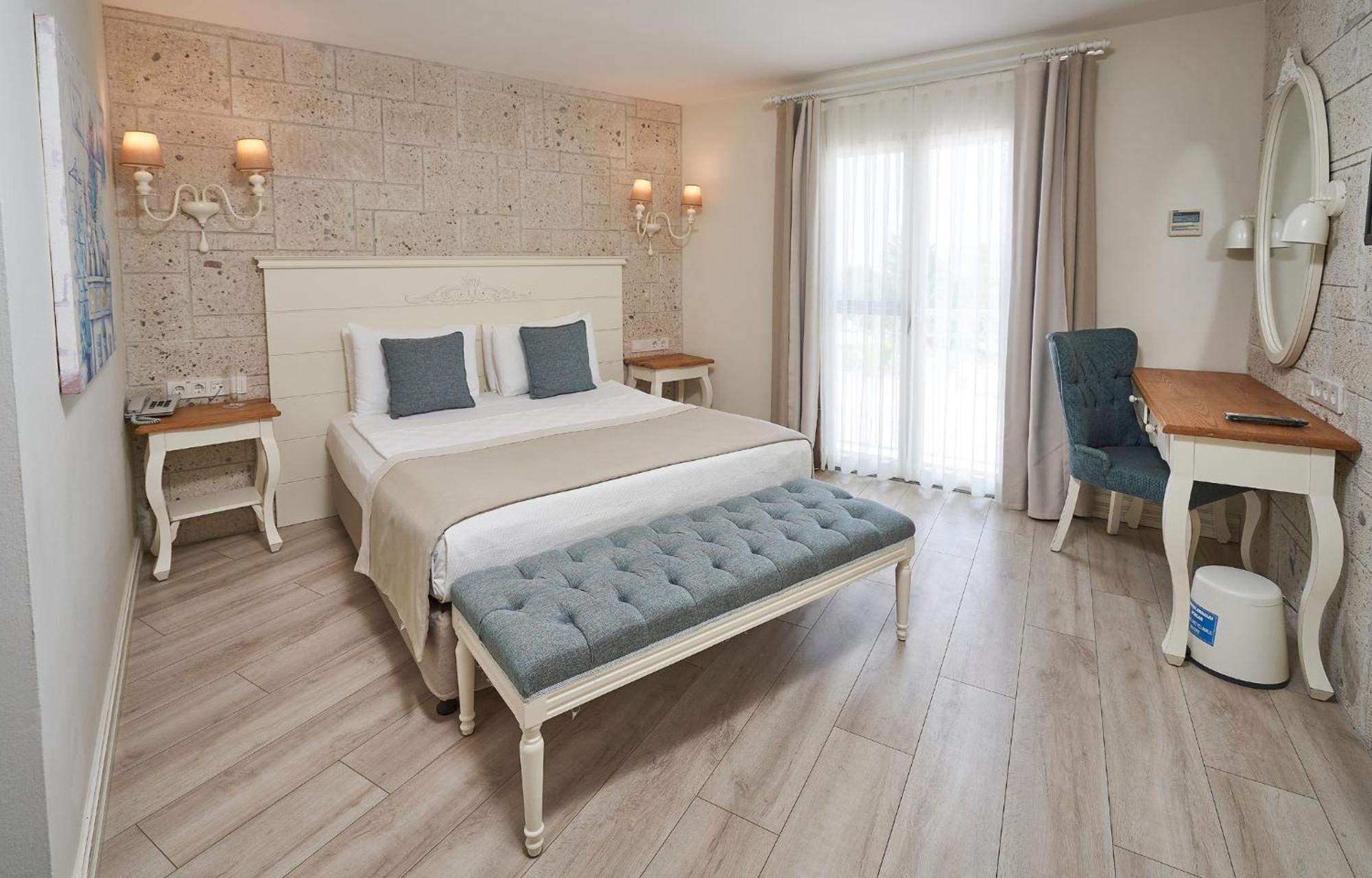 Mark Warner Phokaia Beach Resort Foça Exterior photo